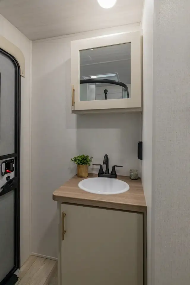 2026 Forest River ALTA 3150KBH in Travel Trailers & Campers in Regina - Image 12