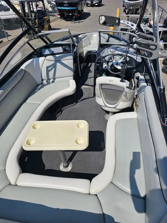 2006 Tige Boats TIGE 24EV SURF BOAT 241 Hours FINANCING AVAILABL in Powerboats & Motorboats in Calgary - Image 18