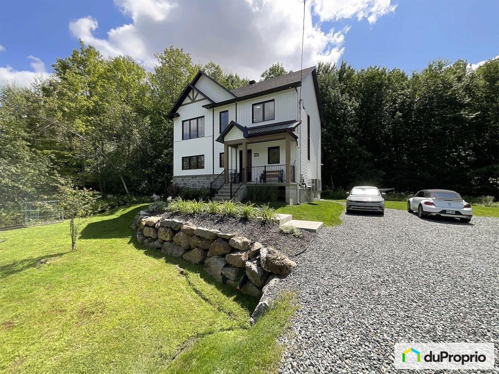 $709,000 - 2 Storey for sale in Sherbrooke (Fleurimont) — photo 2
