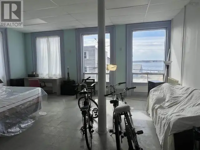 30 Water Street Pictou, Nova Scotia in Commercial & Office Space for Sale in Truro - Image 14
