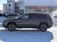 This Jeep Cherokee has a durable Intercooled Turbo Gas/Electric I-4 1.6 L/98 engine powering this Va... (image 4)