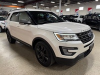 EQUIPPED WITH: BLUETOOTH - NAVIGATION - BACKUP CAMERA - BLINDSPOT ASSIST - SUN ROOF - DUAL POWER SEA... (image 6)