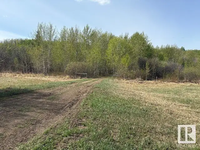 SE-14-51-3-5 Rural Leduc County, Alberta in Land for Sale in Edmonton - Image 21