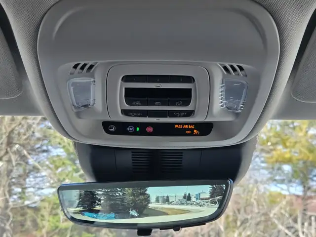 2026 Buick Envision Avenir- Bose Sound - Panoroof - Demo/Used in Cars & Trucks in Barrie - Image 33