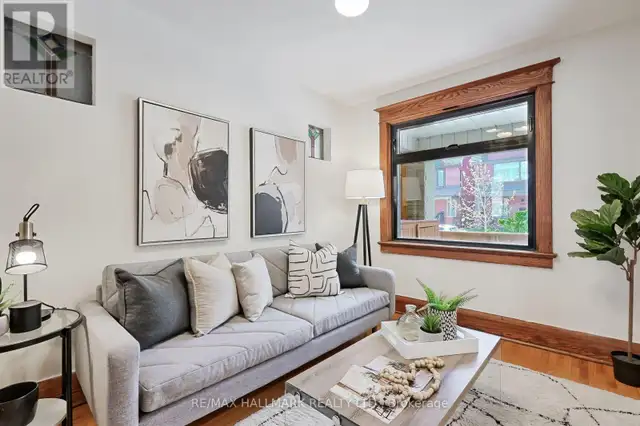 127 BOOTH AVENUE Toronto (South Riverdale), Ontario62866662629891123