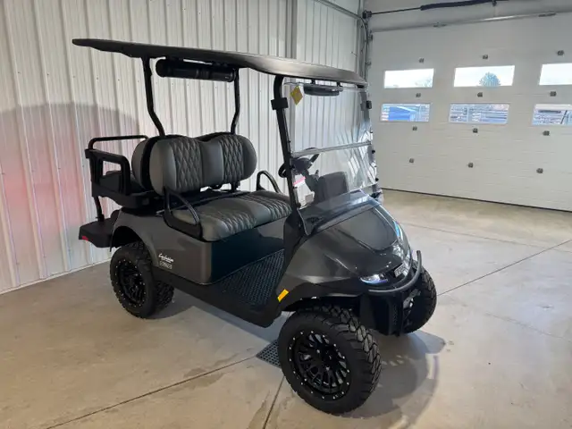 2026 EZGO RXV4 ELITE SUMMIT XT in ATVs in Vernon - Image 11