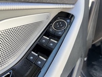4x4 drive for all-terrain capability - Luxurious leather interior with wood trim - Advanced safety f... (image 5)