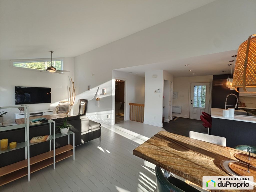 $548,888 - 2 Storey for sale in St-Colomban — photo 3