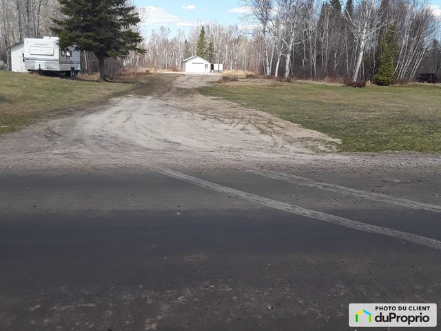 $80,000 - Residential Lot for sale in St-Felicien — photo 2