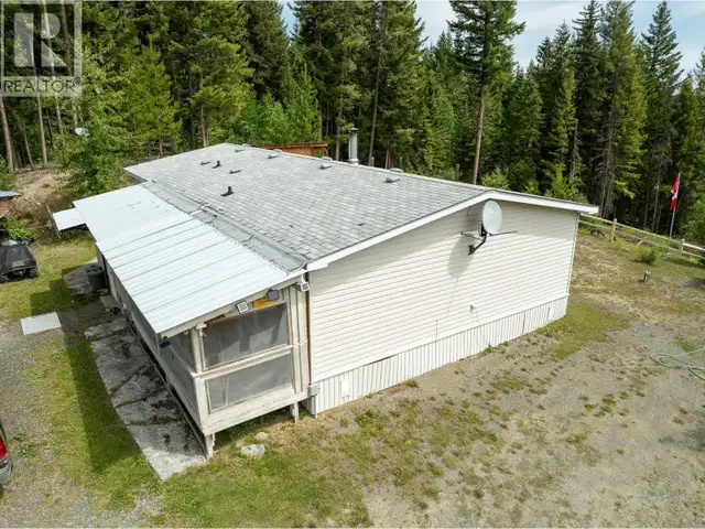 7384 JOHNSTONE ROAD Bridge Lake, British Columbia in Houses for Sale in 100 Mile House - Image 16