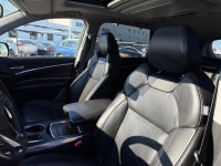 The 2015 Acura MDX Elite Package stands as the pinnacle of Acura's SUV lineup in Canada for that mod... (image 5)