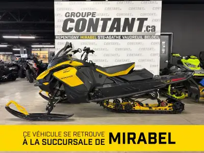 MOTONEIGES Ski-Doo Renegade Adrenaline 900 ACE 2024: Numéro d'inventaire: U61463 Consultez l'inventa...