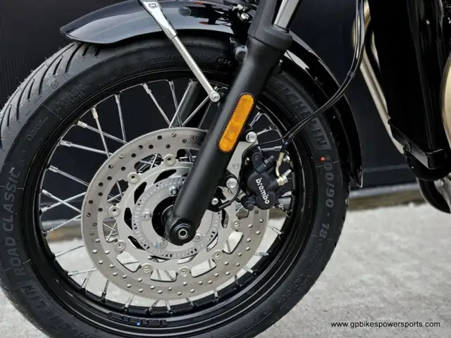 2025 Triumph Bonneville T100 Icon Edition in Street, Cruisers & Choppers in Oshawa / Durham Region - Image 11