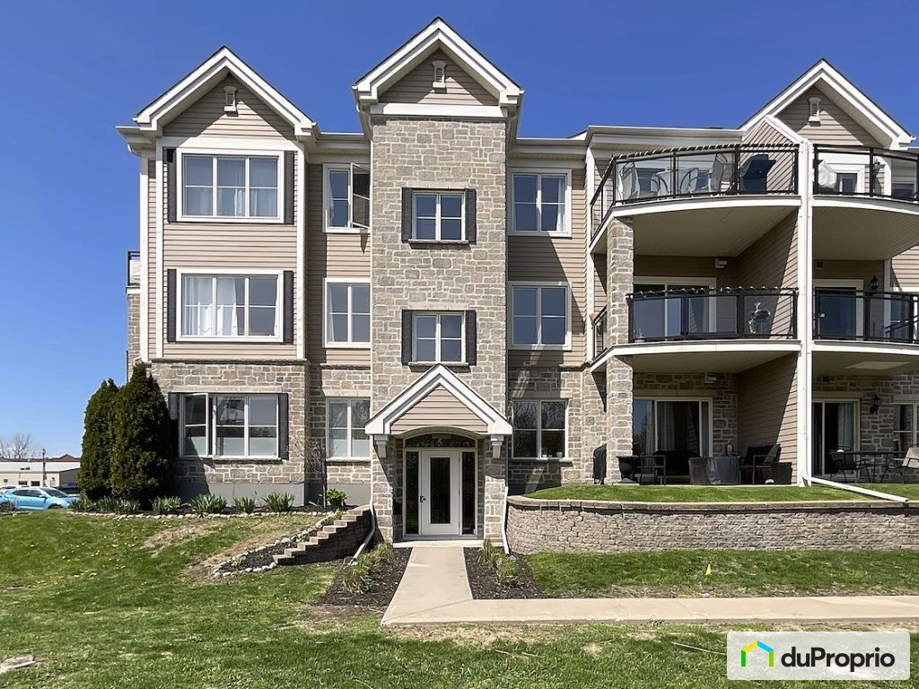 $409,000 - Condominium for sale in Ste-Catherine — photo 1