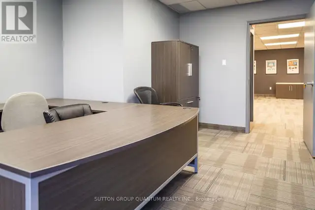 19 - 5100 SOUTH SERVICE ROAD Burlington (Industrial Burlington), in Commercial & Office Space for Rent in Oakville / Halton Region - Image 23