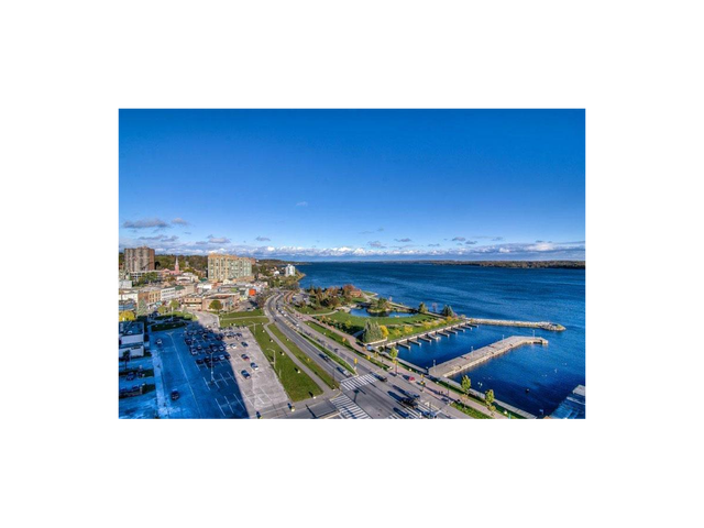 Junior 2 Bedroom Apartment for Rent - 15 Maple Avenue in Long Term Rentals in Barrie - Image 17