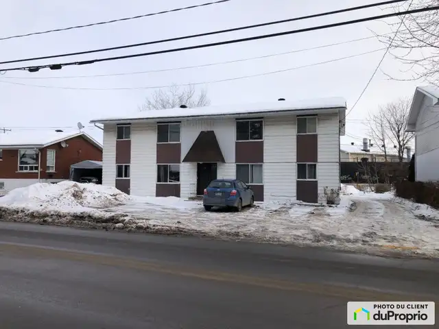 $605,000 - Quadruplex for sale in ND-Des-Prairies in Houses for Sale in Laval / North Shore - Image 2
