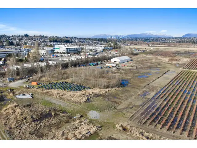 15683 64 AVENUE Surrey, British Columbia in Land for Sale in Delta/Surrey/Langley - Image 15