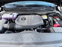 Leather Trimmed Bucket Seats, Remote Start System, Heated Front Seats, Heated Steering Wheel, Ventil... (image 8)