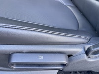 This 2020 Mini Cooper 3 door is a fun and practical choice! With heated seats, a large dual pane sun... (image 3)