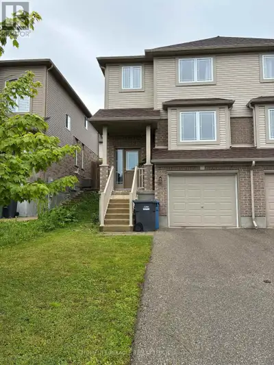 Welcome to 45 Oakes Crescent Guelph!! This 4 bedrooms 4 bath home has enough room for the whole fami...