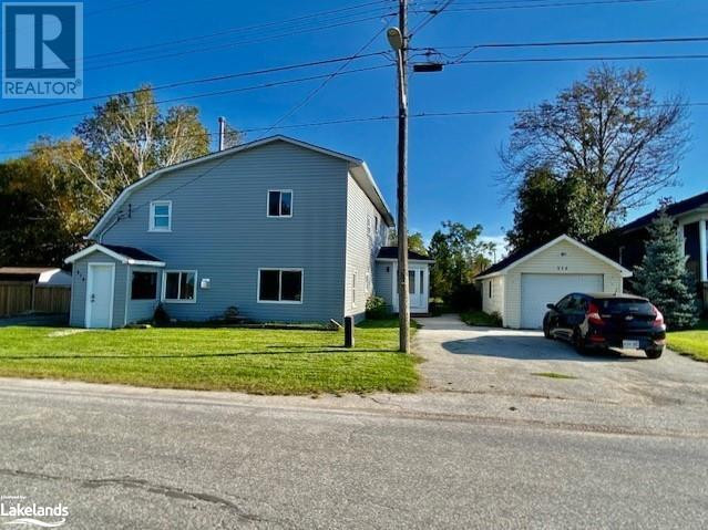 214 MONTREAL Street Stayner, Ontario in Houses for Sale in Oakville / Halton Region - Image 2