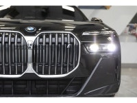 2024 BMW i7 xDrive60 Electric Motor AWD Single-Speed Automatic EXTERIOR - BLACK SAPPHIRE METALLIC IN... (image 3)