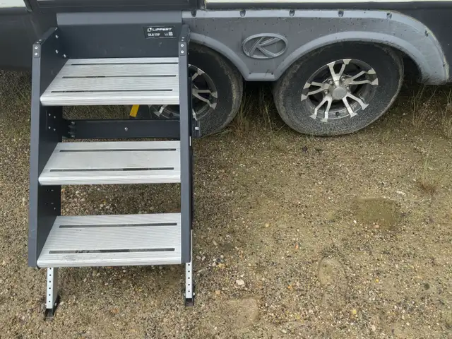 2022 KEYSTONE BULLET 23 RBPR in Travel Trailers & Campers in St. Albert - Image 5