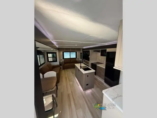 2026 Forest River RV Wildwood Heritage Glen 308RL in Travel Trailers & Campers in Moncton - Image 13