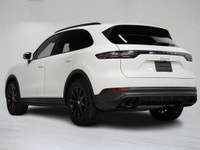 This 2020 Porsche Cayenne with the Premium Plus Package is a local Ontario vehicle. luxury, performa... (image 4)