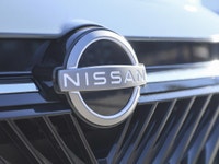 Engine: 2.0 L DOHC 16 Valve 4-cylinder L/100Km City: 7.9 L/100Km Hwy: 6.1 Safety Equipment Electroni... (image 8)