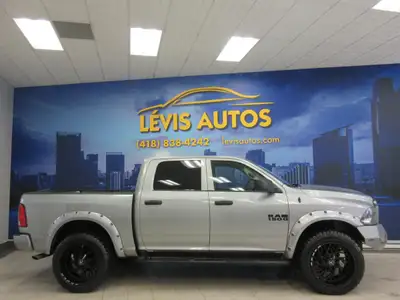 RAM 1500 CLASSIC 2023 SLT V6 CREW-CAB 4X4 TOUT ÉQUIPÉ / CAMÉRA DE RECUL / BLUETOOTH / ÉCRAN TACTILE...