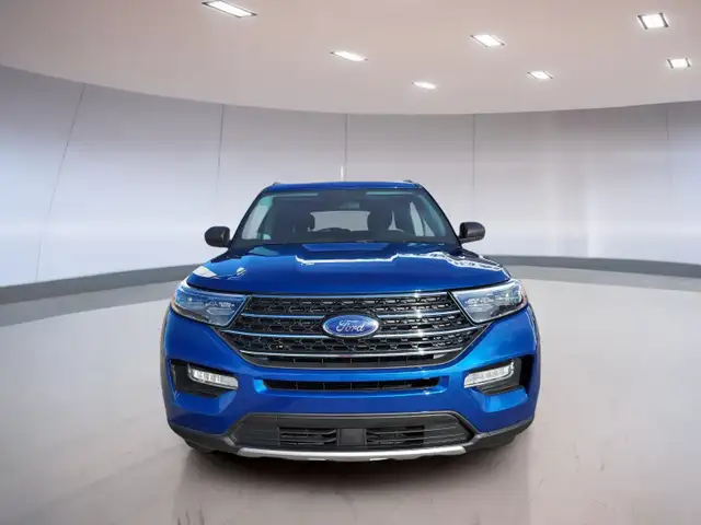 Ford Explorer XLT 2021606387617274286081