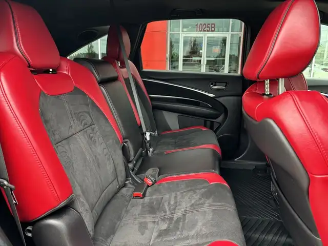 2020 Acura MDX A-Spec in Cars & Trucks in Comox / Courtenay / Cumberland - Image 12