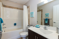 Beacon Heights - Sherwoods Premiere Rental Property! Stunning 1 & 2 bedroom apartments -Call Today!... (image 8)