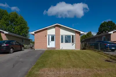 818 Orpington Road, Peterborough (Unit A) Now Available For Rent! Features: 2 Bed / 1 Bath Lower Lev...
