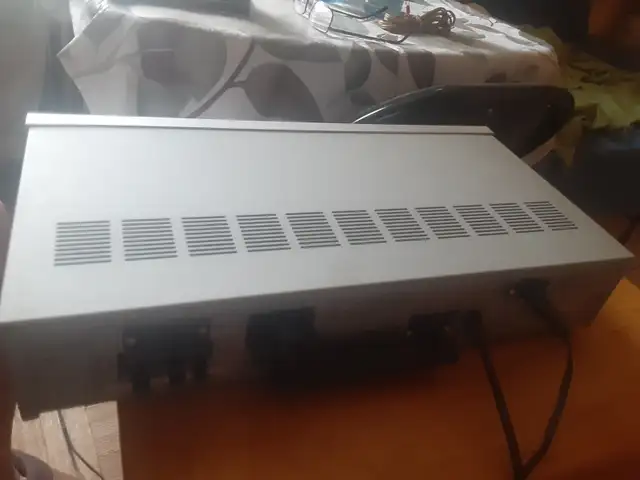Vintage Stereo Jvc AM/FM tuner AVAILABLE*Turntable available in Stereo Systems & Home Theatre in City of Toronto - Image 4