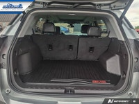 Look at this certified 2024 GMC Terrain SLT AWD | Pro Grade | Elevation | Leather | Pano Roof | Heat... (image 9)