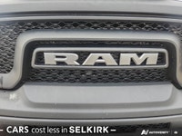 Safety Equipment Electronic Stability Control (ESC) ABS And Driveline Traction Control Side Impact B... (image 8)