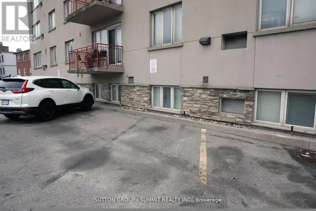 104 - 2615 KEELE STREET Toronto (Maple Leaf), Ontario in Long Term Rentals in City of Toronto - Image 14