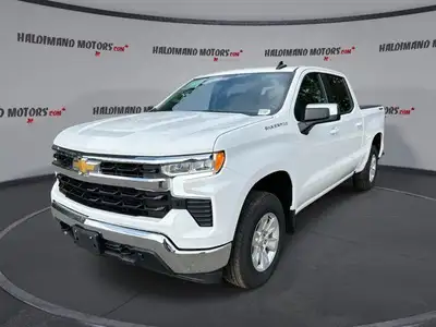 This Chevrolet Silverado 1500 has a strong Gas V8 5.3L engine powering this Automatic transmission....
