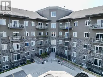 Welcome to Creekside Suites, a modern rental community located at 847 Development Drive in Kingston'...