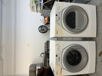 1129- Laveuse Sécheuse blanche Whirlpool frontale washer dryer w