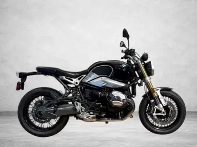 2015 BMW RnineT Come and meet our experts at Gabriel BMW Moto / Moto International, your dealer in M...