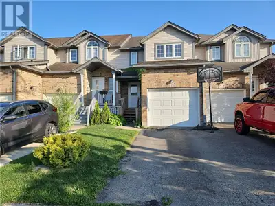 316 ACTIVA Avenue Kitchener, Ontario