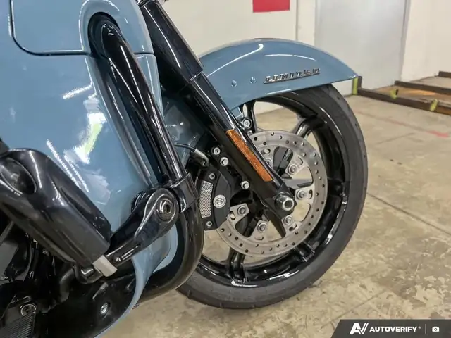 2024 Harley-Davidson FLTRK - Road Glide(TM) Limited in Sport Touring in Calgary - Image 9