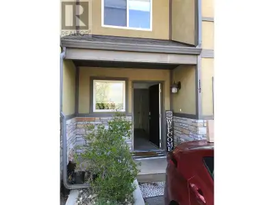 Introducing a gorgeous townhouse nestled in the charming precinct of Sommerset Court! This thoughtfu...