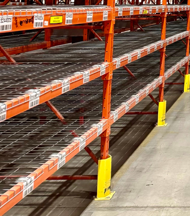 42” x 46” USED WIRE MESH DECK FOR PALLET RACKING - 905-506-7225 in Industrial Shelving & Racking in Mississauga / Peel Region - Image 3