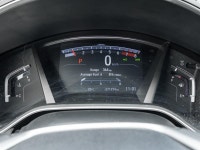 Discover premium comfort and versatile capability with the 2022 Honda CR-V Touring AWD. Finished in... (image 9)