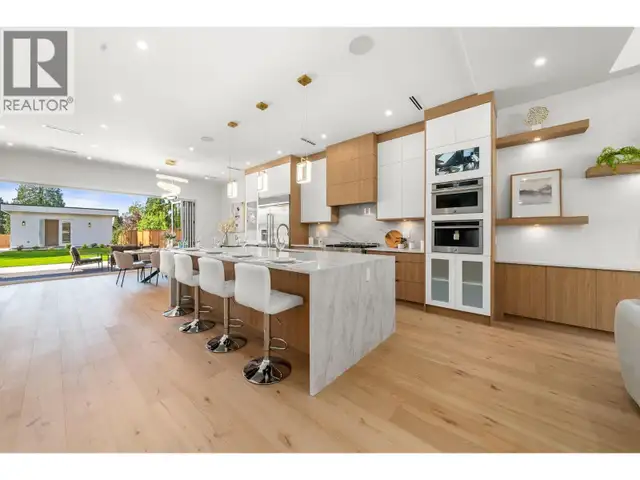 1511 BURRILL AVENUE North Vancouver, British Columbia in Houses for Sale in North Shore - Image 8